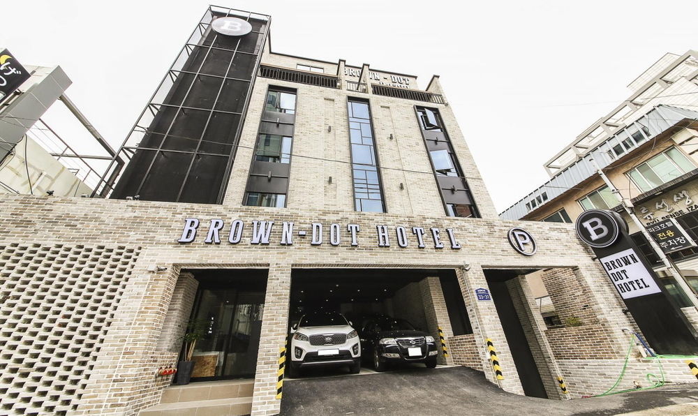 Brown Dot Hotel Gwangan Beach Busan Exteriör bild